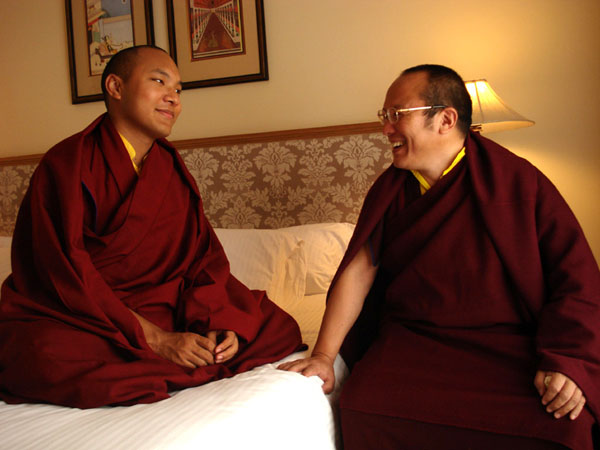 ts visit karmapa 28feb 600